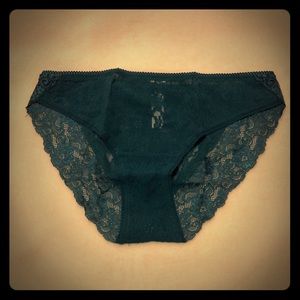 NWT Soma Intimates Lace Cheeky Bikini Panties S